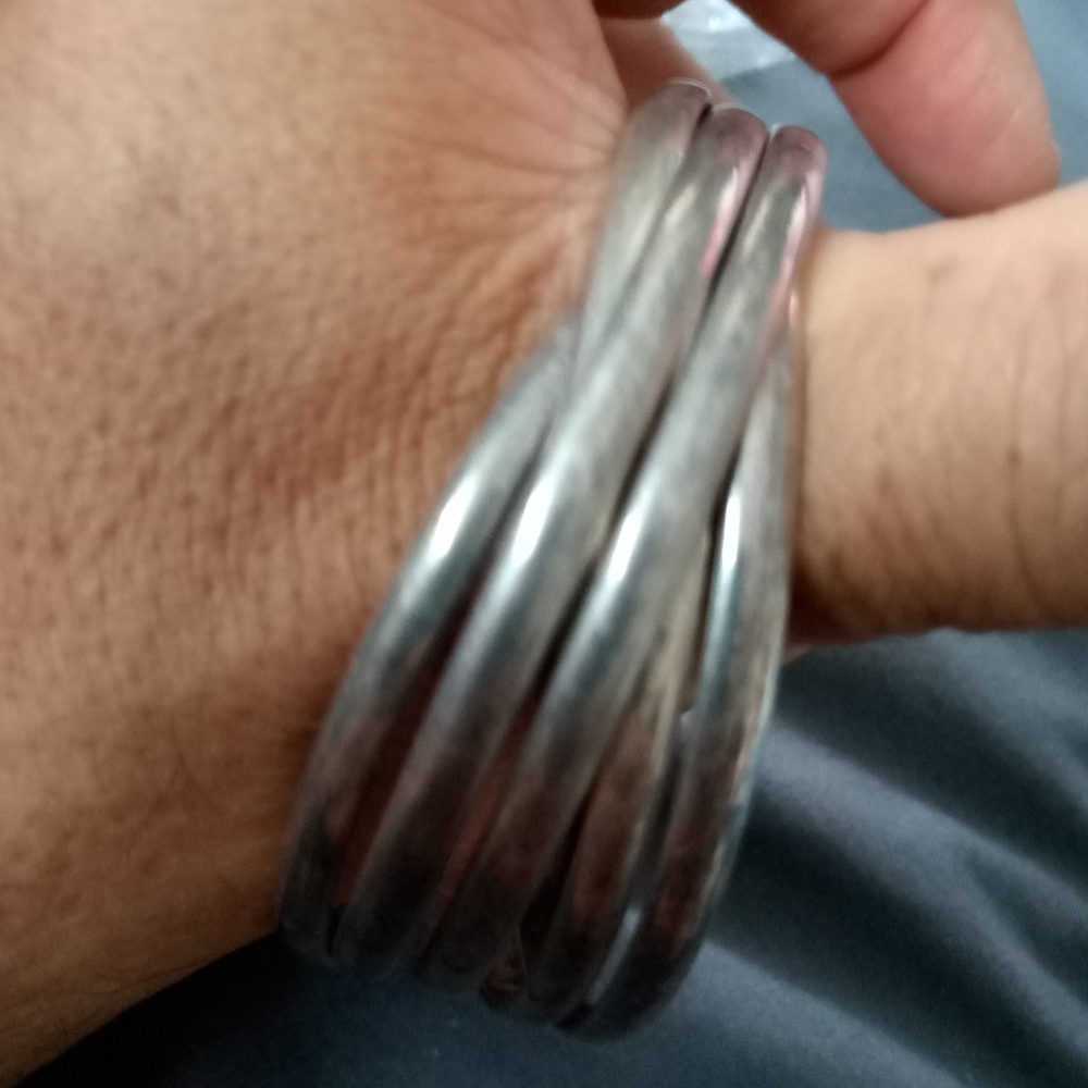 Elegant Silver Bracelet Set